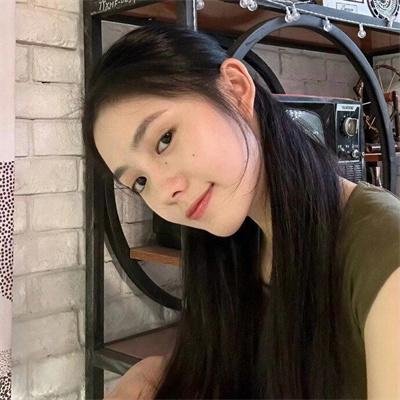 哭泣的鹦鹉
